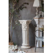 CAESAR - Weiße Stele im römischen Stil
